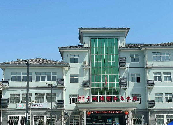 304.cam永利集团(中国)有限公司正能量:职工抢修献血车,好人好事成风景! 304.cam永利集团(中国)有限公司正能量:职工抢修献血车,好人好事成风景!